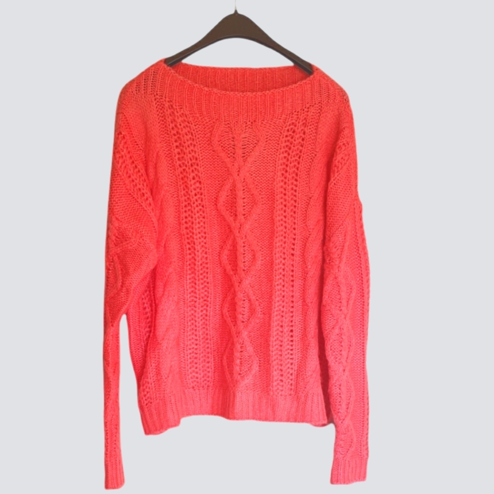 So XXL red sweater NWT
